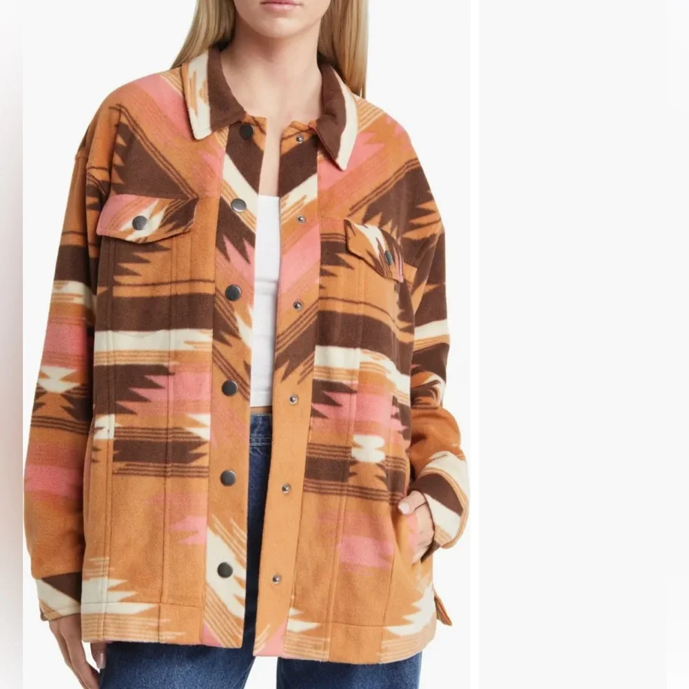 Thread and Supply polar fleece shacket - Picture 2 of 7